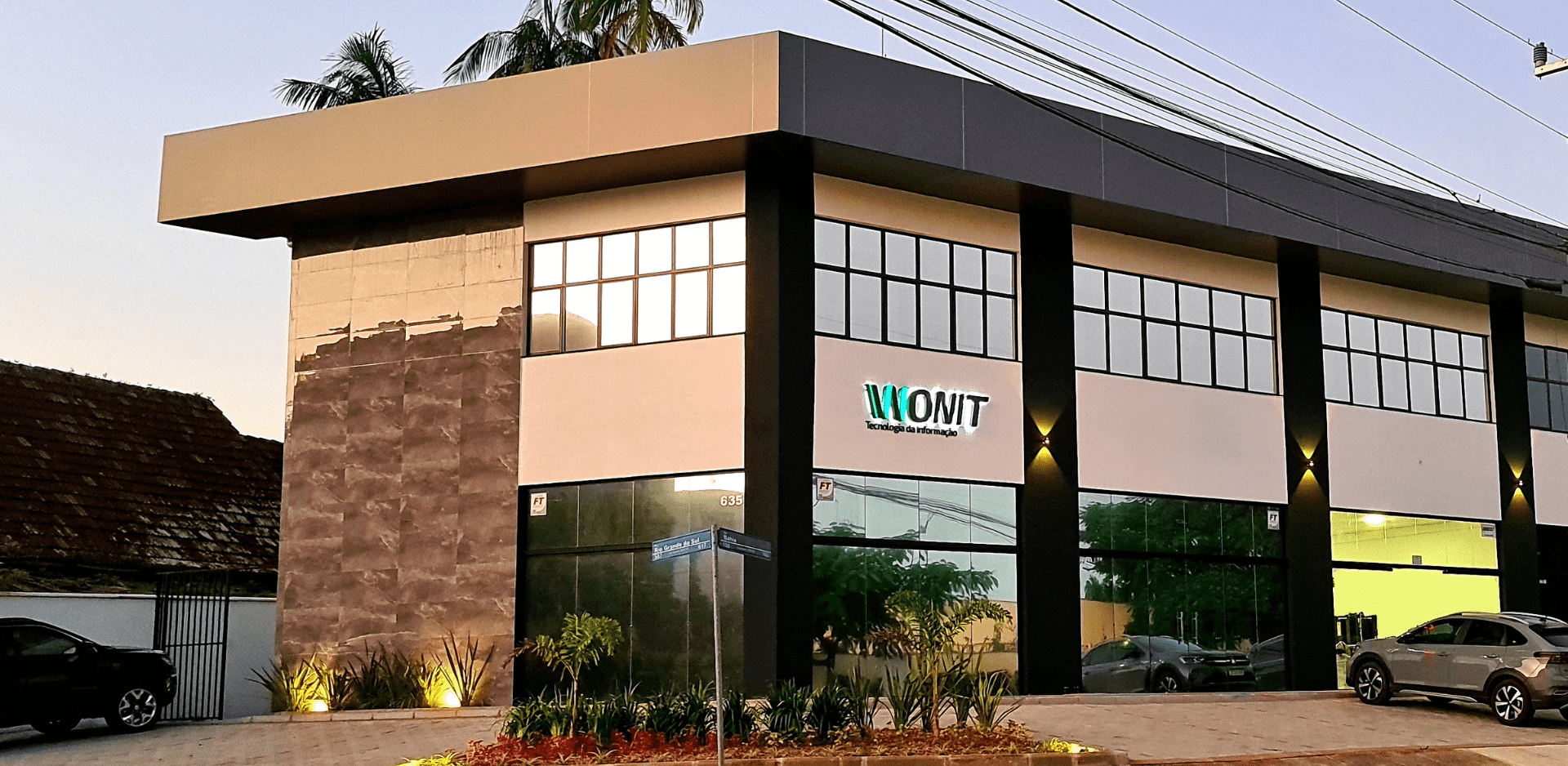 Wonit Customer Experience Center
